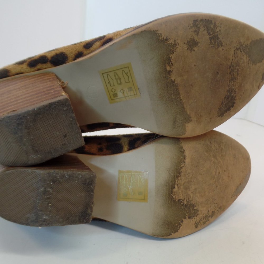 Designs From Beast Fashion Animal Print Shootie Bootie Block Heel Sz 9 Silver HW - Picture 7 of 9